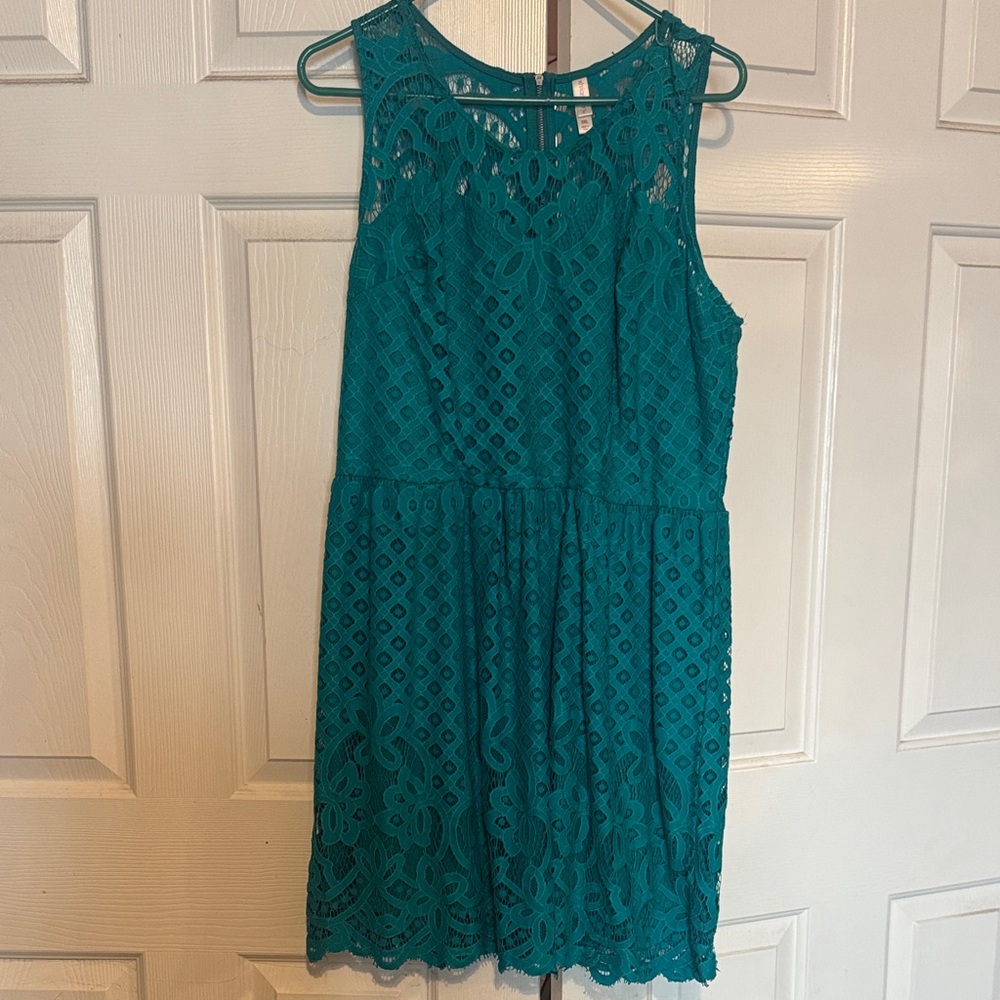 Teal Lace Sleeveless Dress